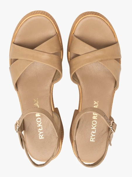 Beigefarbene Damen-Sandalen aus Vollnarbenleder