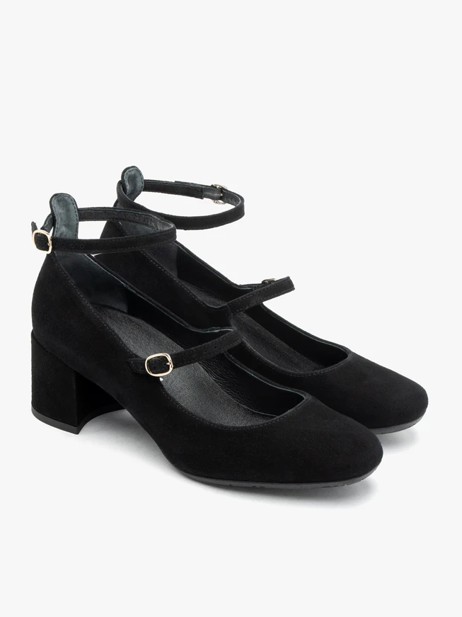 Schwarze Velours-Pumps