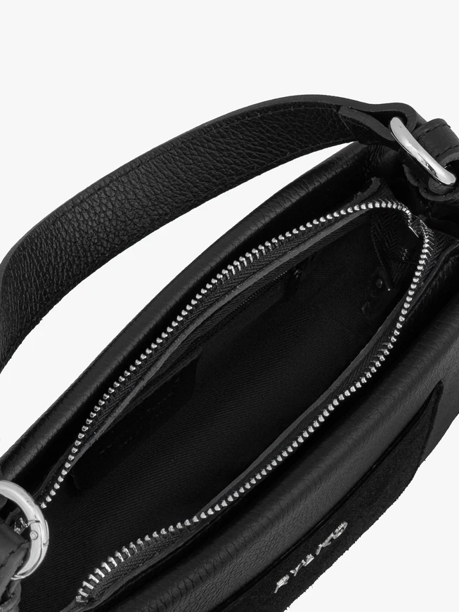 Kleine schwarze Tasche aus Bonded Leather