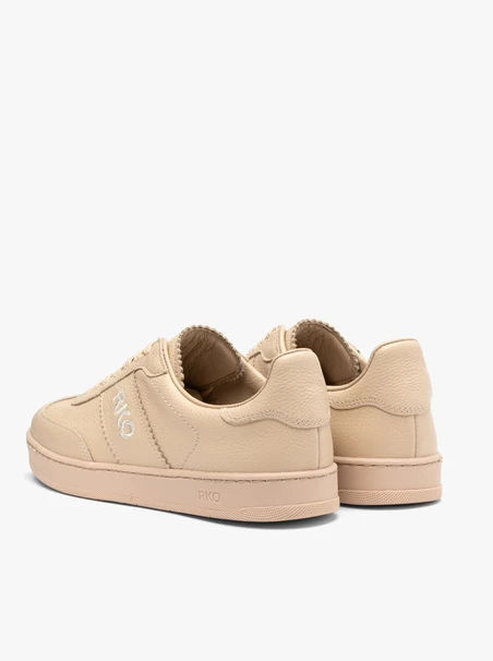 Beigefarbene Halbschuhe mit flacher Sohle