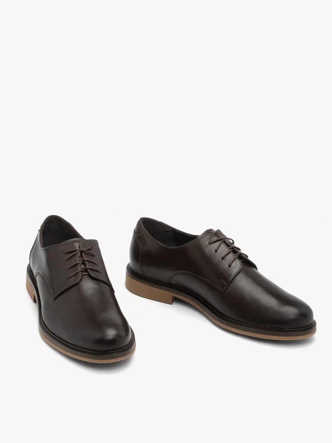 Braune Freizeit-Halbschuhe aus Leder