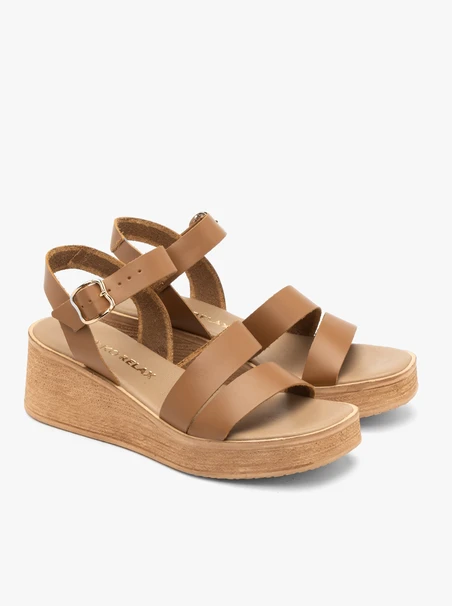 Light brown women’s platform sandals