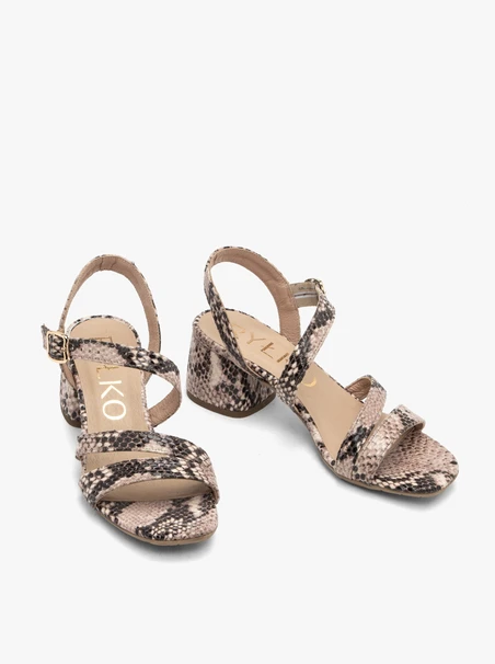 Damen Sandalen mit Schlangenhautmuster und Absatz