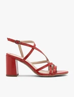 Rote Damensandalen mit kräftigem Absatz