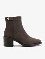 Braune Veloursstiefel mit Absatz