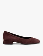 Kastanienbraune Velours-Pumps