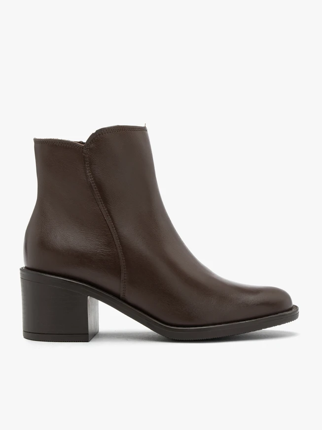 Dunkelbraune Stiletto-Stiefel