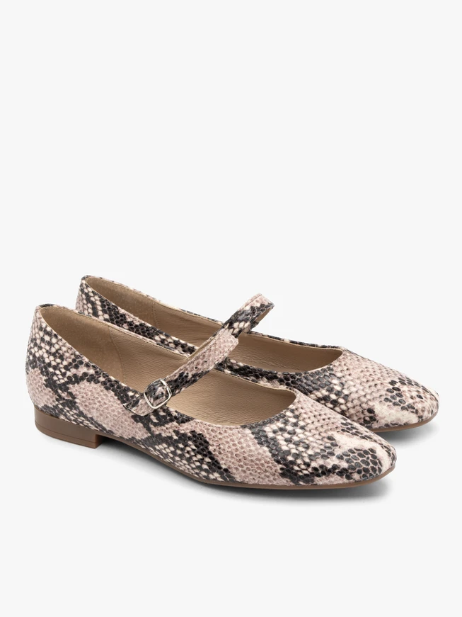 Animal-print ballerinas with strap