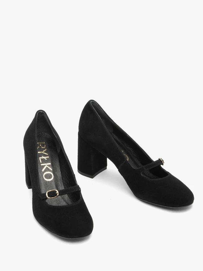 Schwarze Pumps mit Absatz und Riemen aus Veloursleder