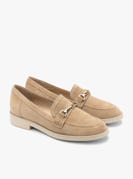 Mokassins aus sandfarbenem Veloursleder