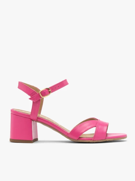 Fuchsia women’s sandals