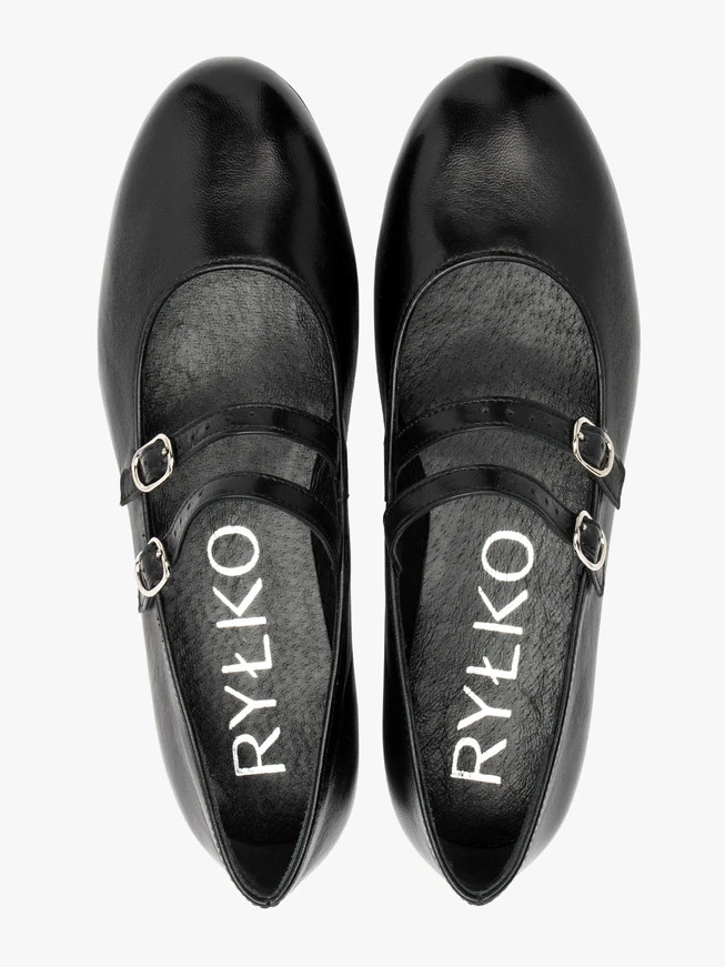 Schwarze Ballerinas mit zwei Riemen