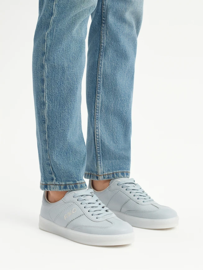 Light blue sporty flat shoes