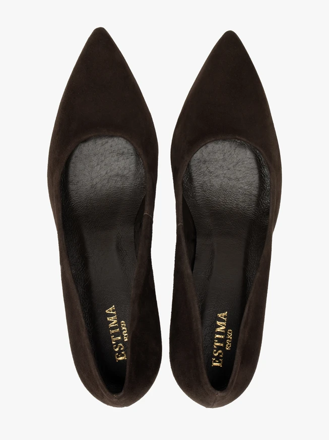 Pumps aus schokoladenfarbenem Veloursleder