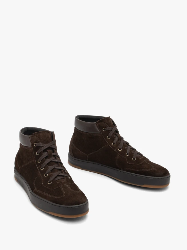 Dunkelbraune Sportstiefel