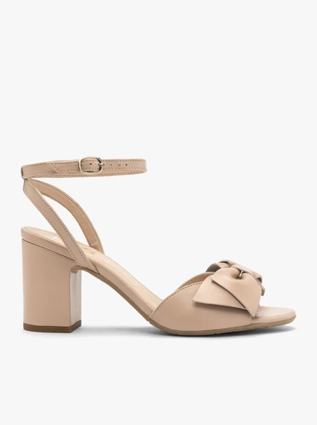 Beigefarbene Damensandalen mit abnehmbarer Schleife