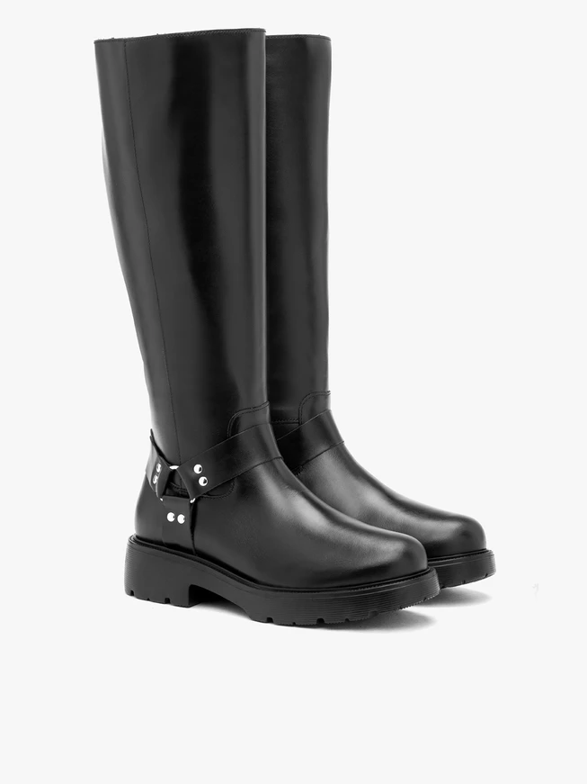Biker-Stiefel mit Metallverzierungen