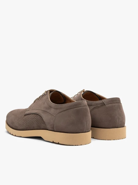 Graubraune Herren-Halbschuhe aus Nubuk