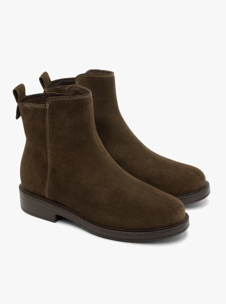 Grüne Velourslederstiefel