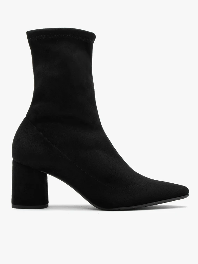 Stretch pointed-toe heeled ankle boots