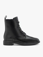 Schwarz genarbte Lederstiefel