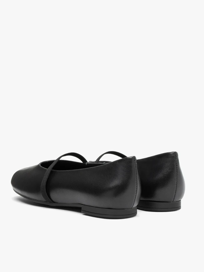 Black minimalist ballet flats with elastic