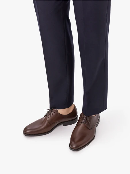 Braune elegante Halbschuhe