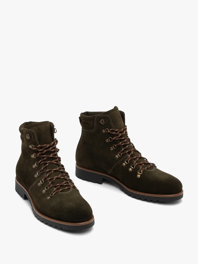 Stiefel aus olivfarbenem Veloursleder