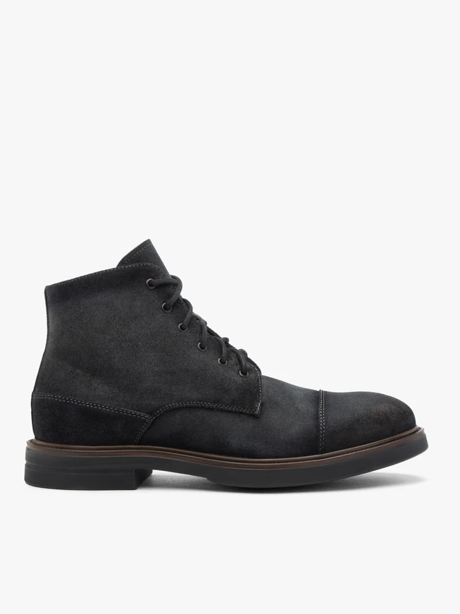 Graue Velourslederstiefel