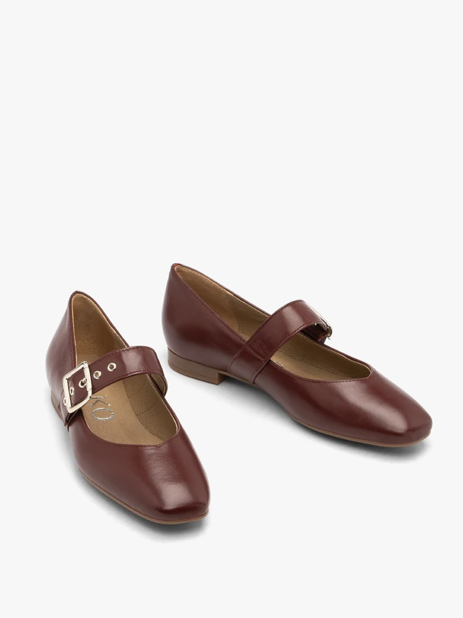 Kastanienbraune Ballerinas für Damen