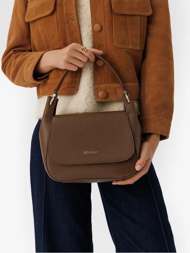 Hellbraune elegante Lederhandtasche