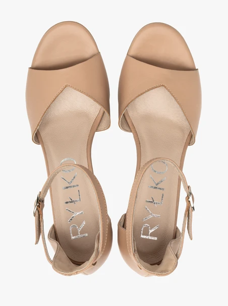 Beigefarbene Stiletto-Sandalen für Frauen