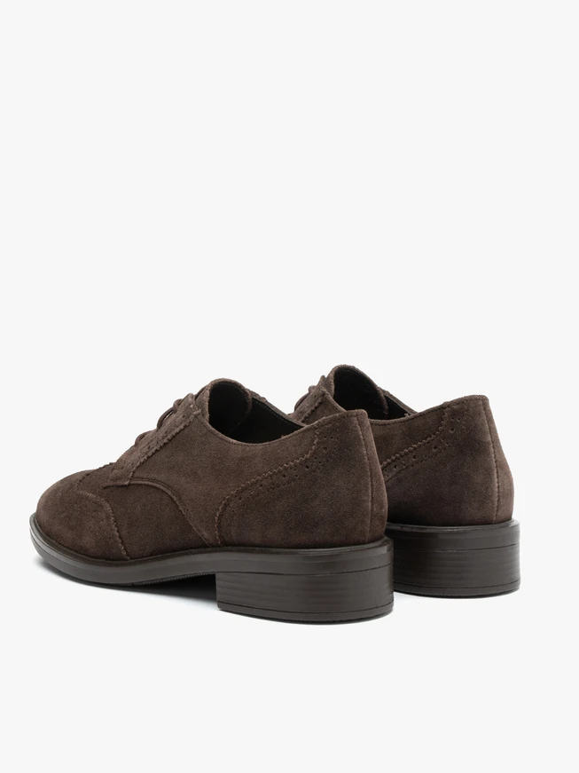 Halbschuhe aus braunem Veloursleder zum Schnüren