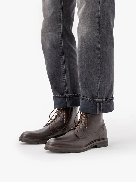 Dunkelbraune Vollnarbenlederstiefel