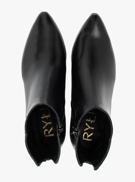 Schwarze Stiefel mit Absatz aus genarbtem Leder