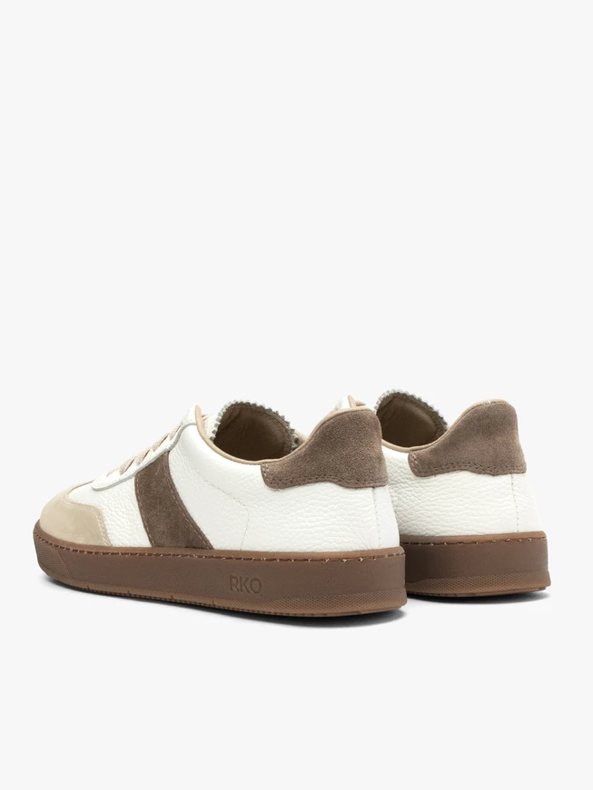 Mehrfarbige Sporthalbschuhe für Männer