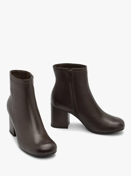 Stöckelschuhe aus Schokolade