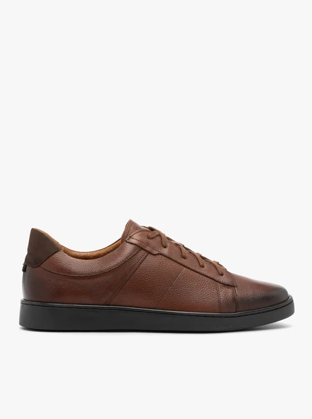 Braune Freizeithalbschuhe
