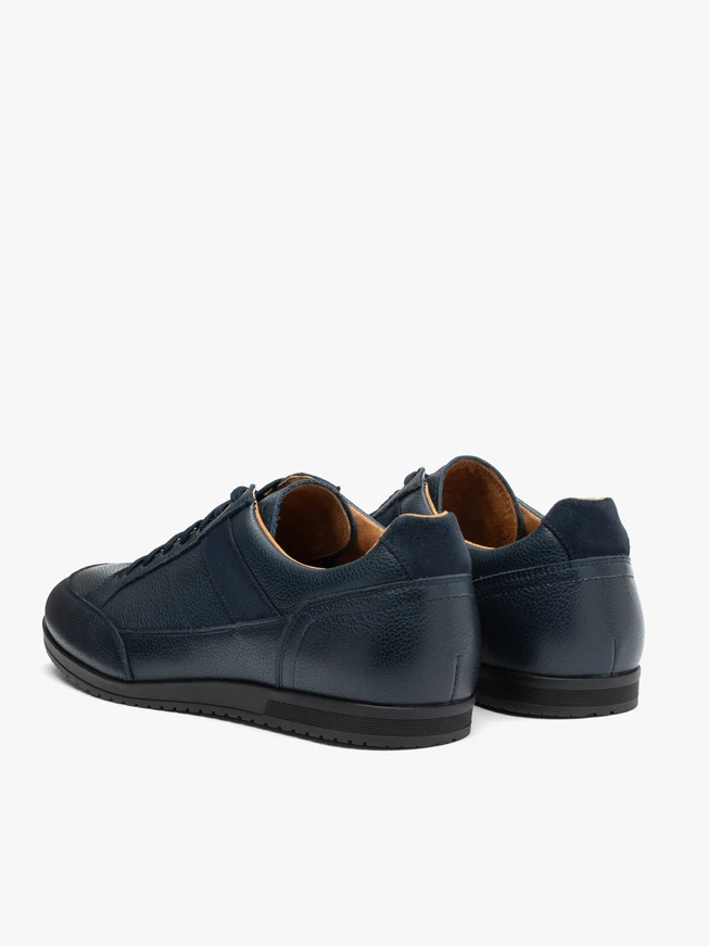 Marineblaue lässige Halbschuhe