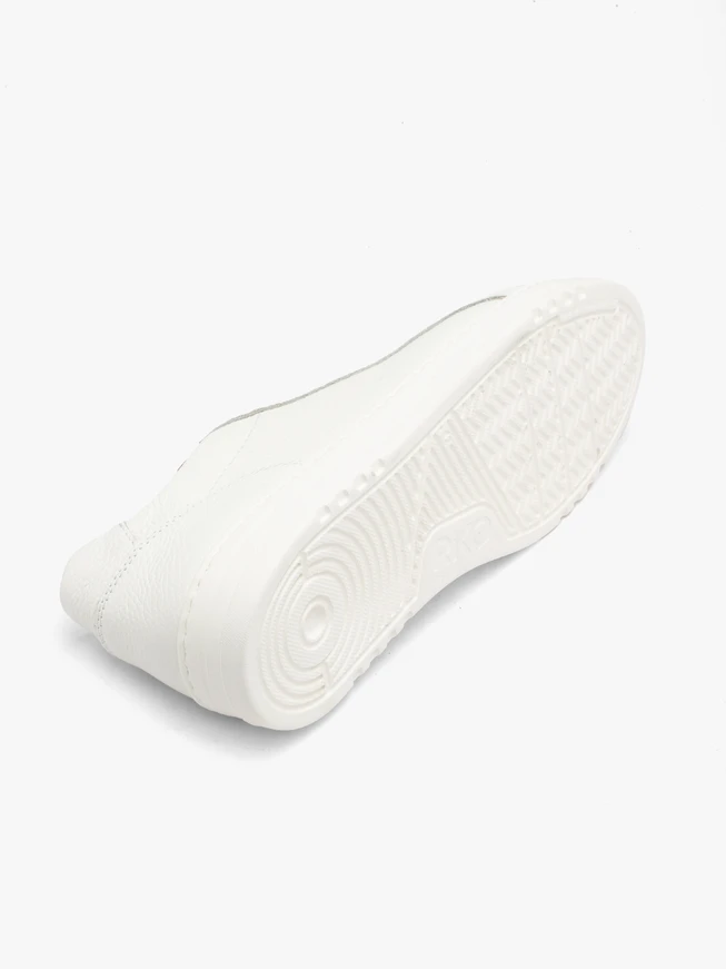 White men’s leather shoes with light sole