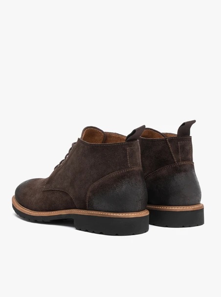 Dunkelbraune Velourslederstiefel