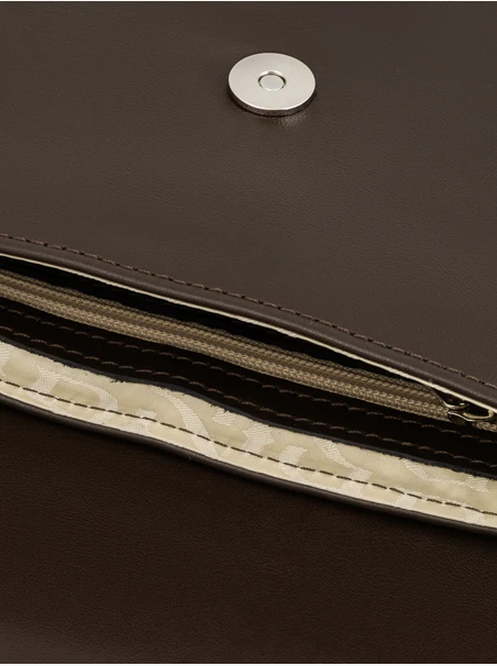 Kleine Handtasche aus Schokolade für Frauen