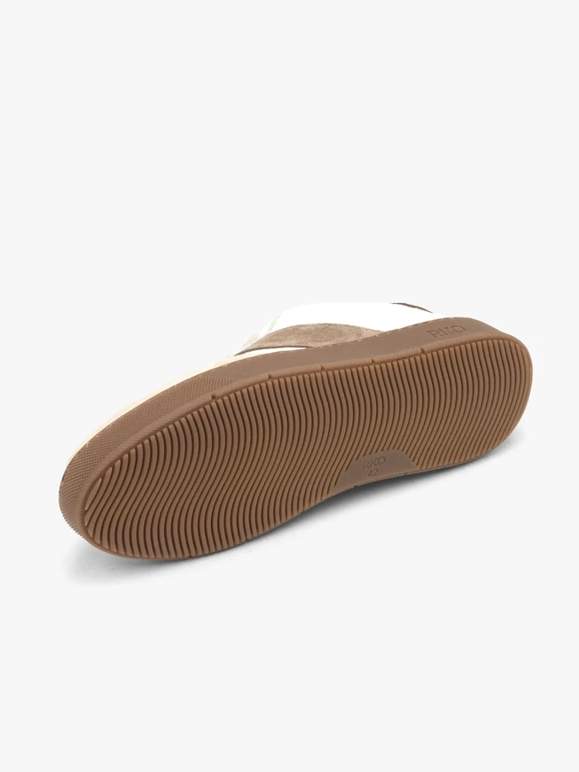 Mehrfarbige Sporthalbschuhe für Männer