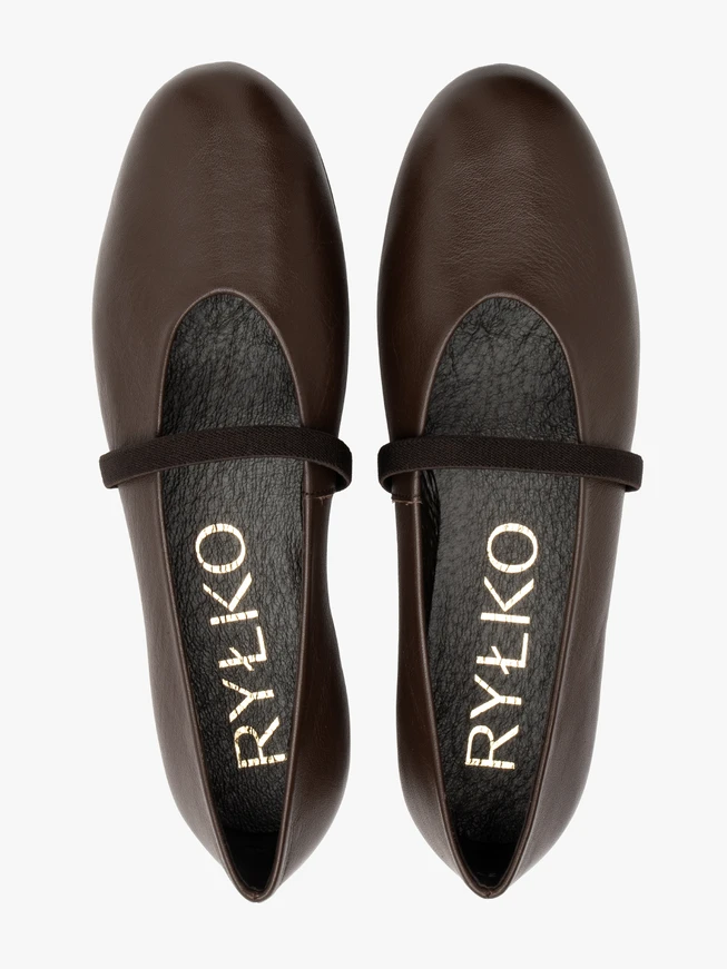 Minimalistische Ballerinas aus Schokolade für Frauen