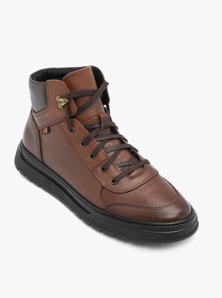 Dark brown men’s boots casual