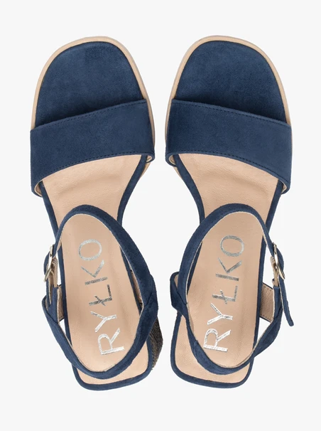Marineblaue Sandalen mit dekorativem Blockabsatz