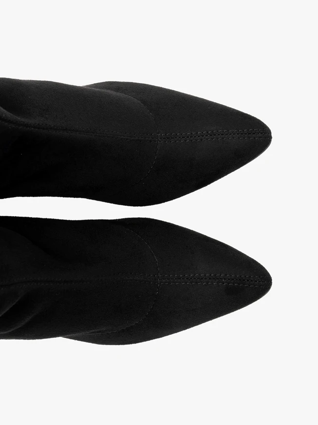 Stretch pointed-toe heeled ankle boots