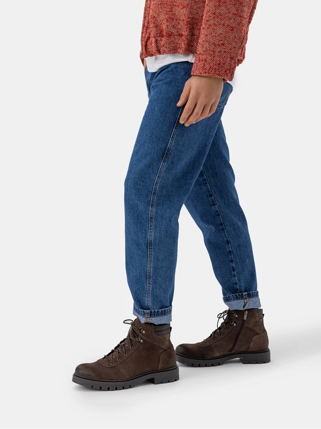 Graue Velourslederstiefel