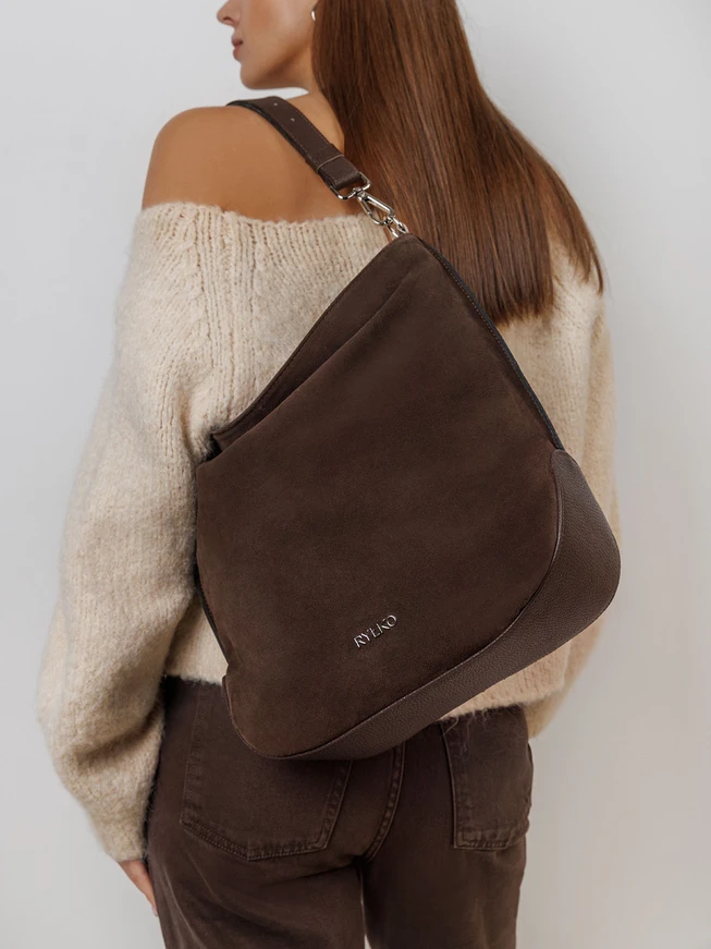 Dunkelbraune, geräumige Lederhandtasche
