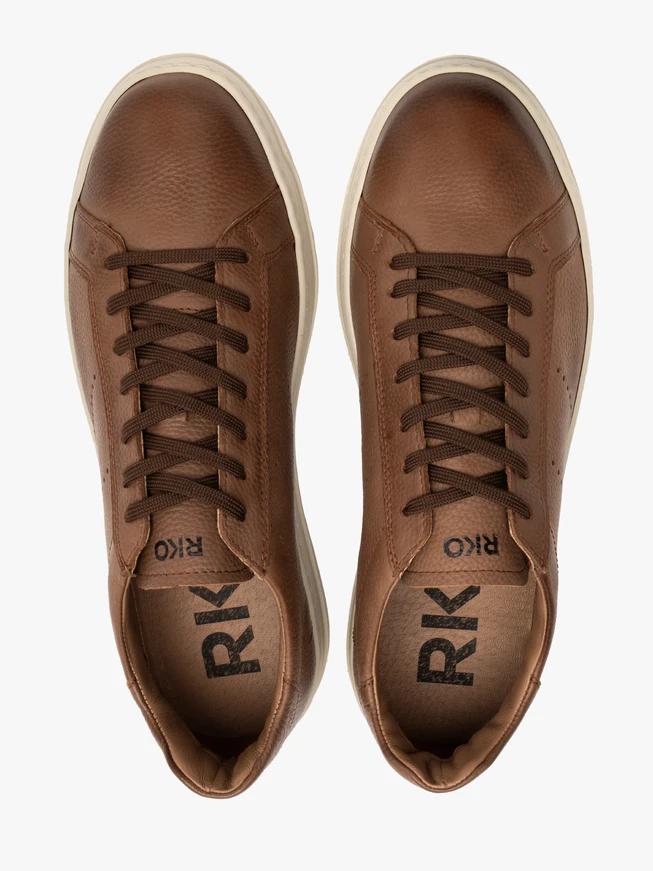 Braune Herrenhalbschuhe mit hellem Boden